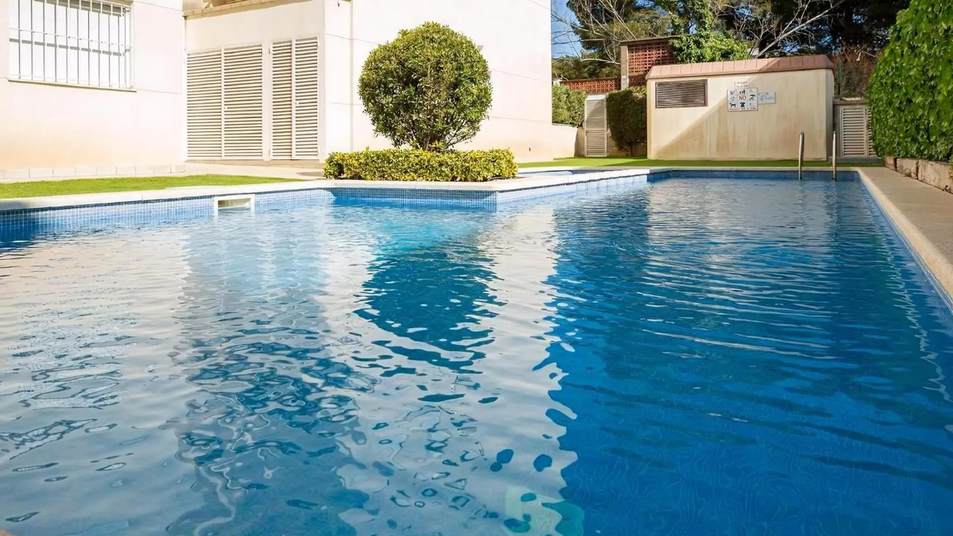 Ferienwohnung Ferranelles Mit Grosser Terrasse L'Estartit İspanya